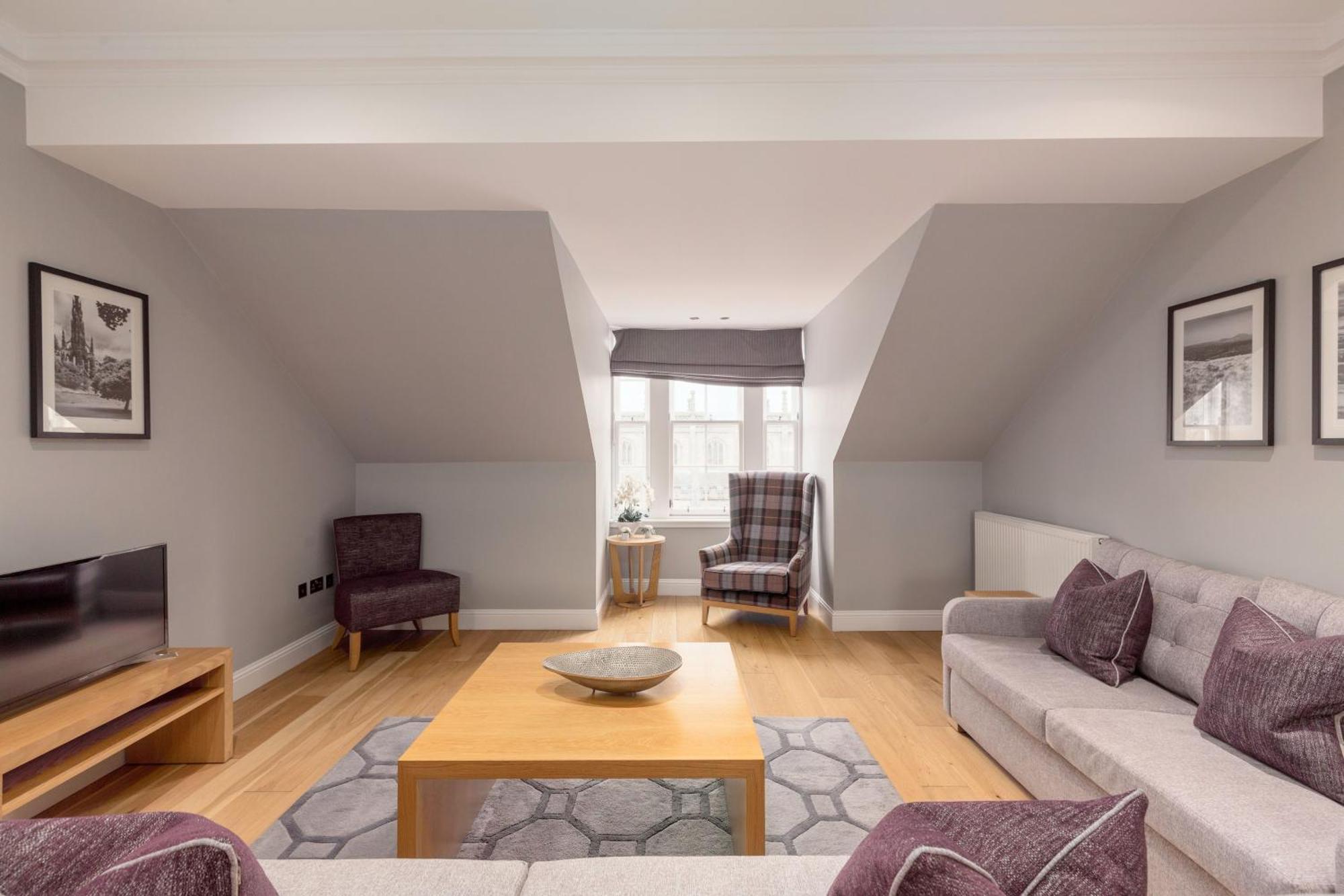 Destiny Scotland - Princes Street Residence 에든버러 외부 사진