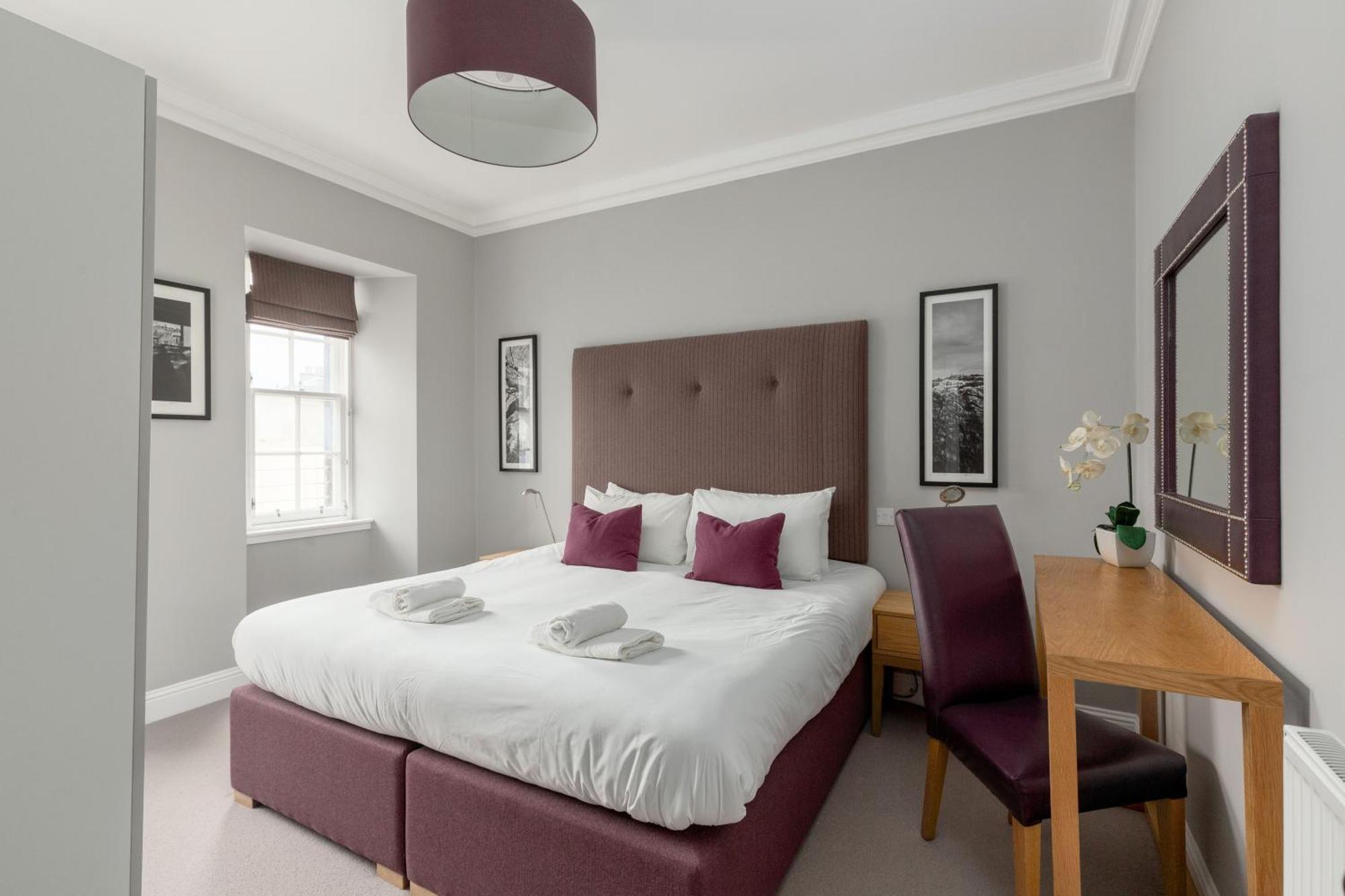 Destiny Scotland - Princes Street Residence 에든버러 외부 사진